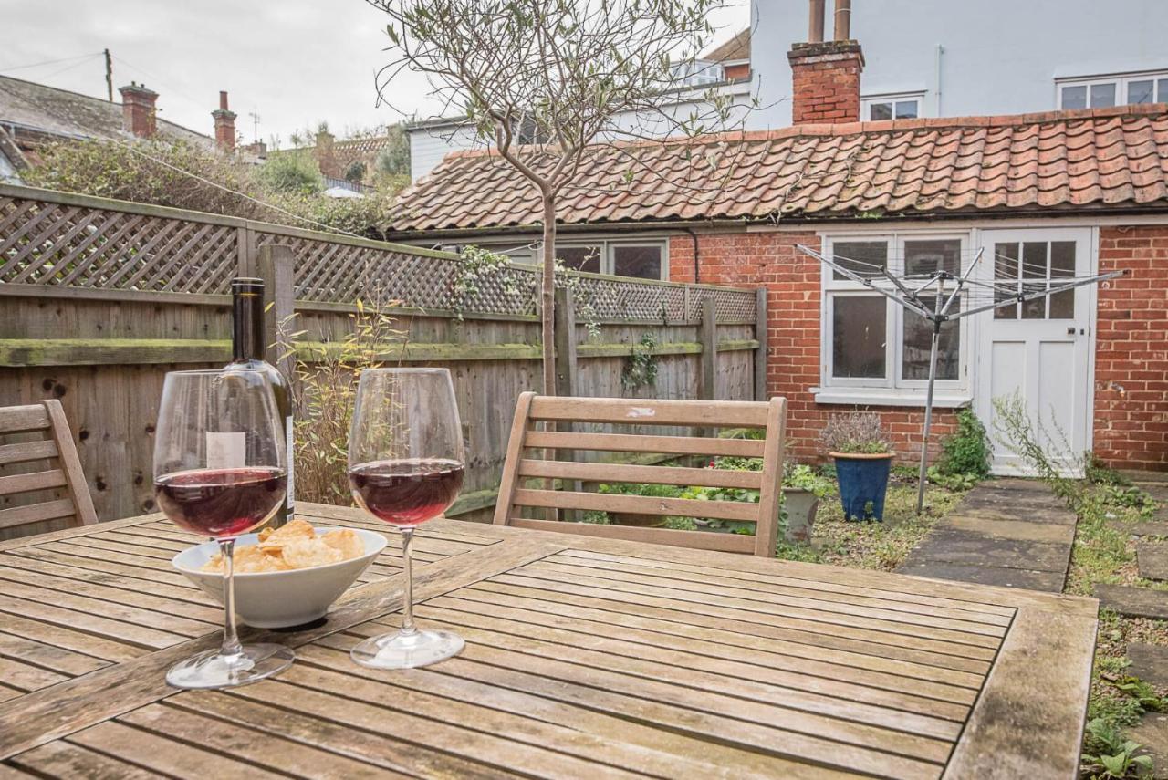 Pelican Cottage, Aldeburgh Buitenkant foto